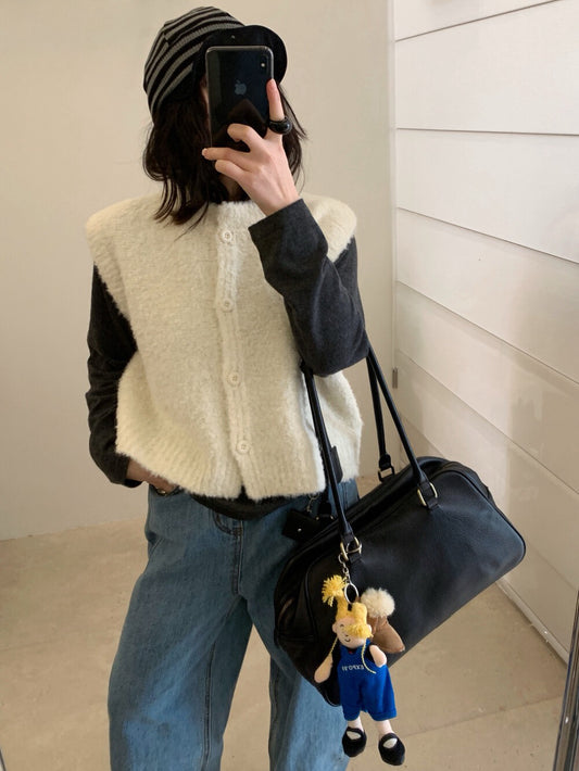 // 可愛感圈圈毛鈕扣背心馬甲