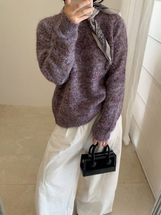 // 超美花線圓領毛衣