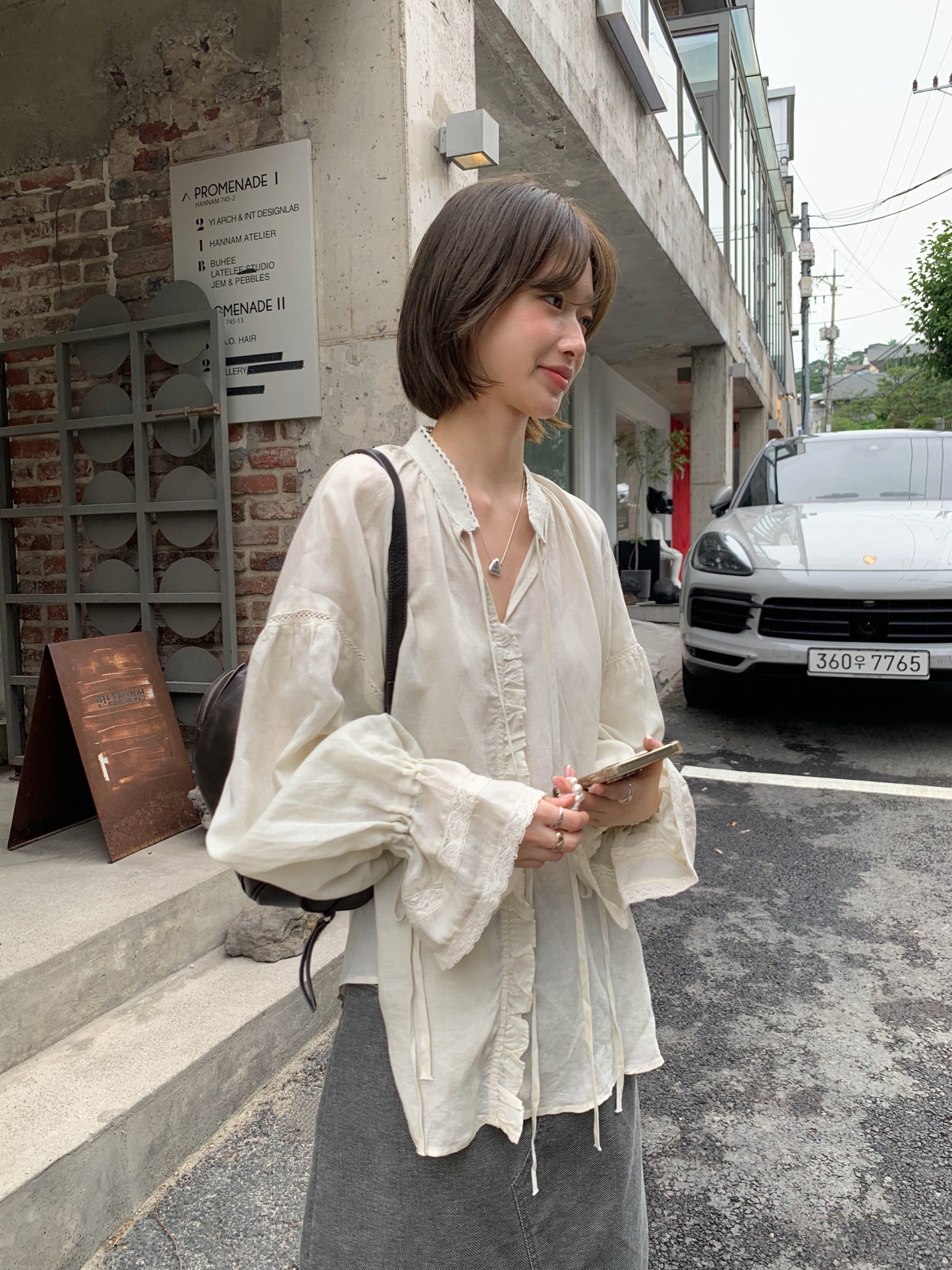 // 花邊荷葉袖拼接lace綁帶BL