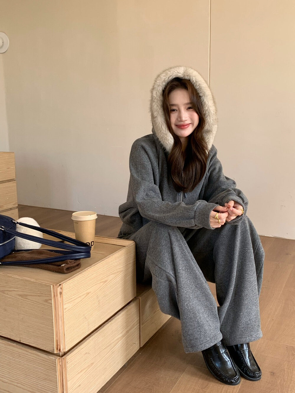 // 毛毛領衛衣外套+休閒褲套裝