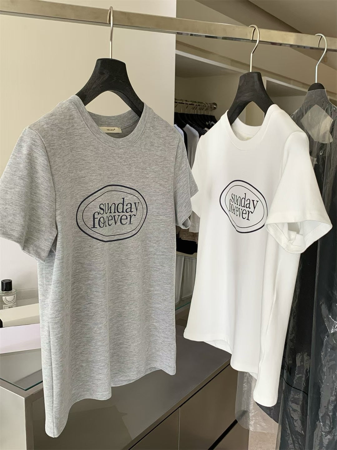 // ‘Sunday Forever’棉質TEE