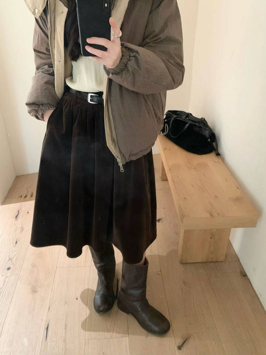 // 高腰壓褶簡約韓風中裙(連腰帶)