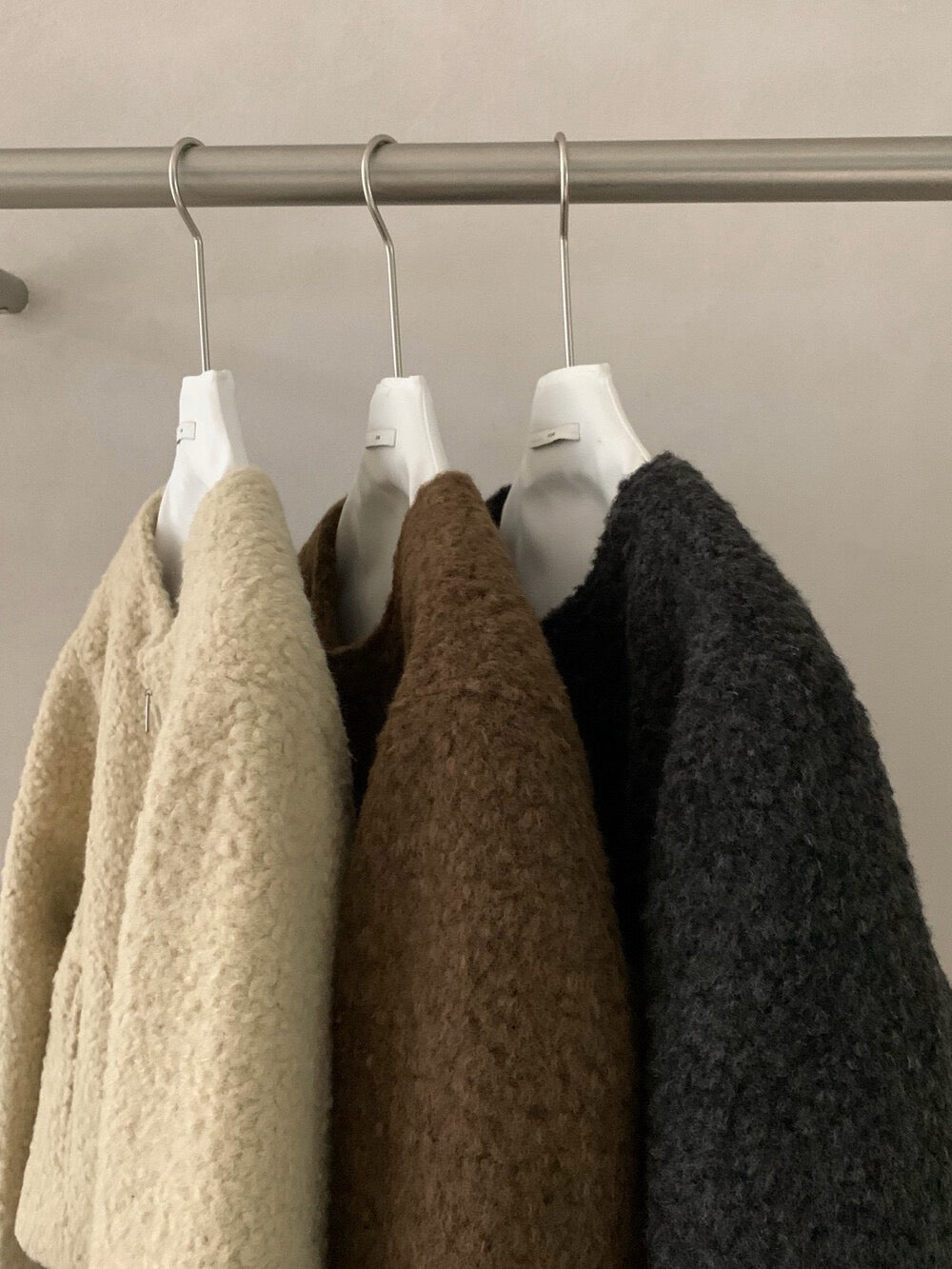 // 圓領圈圈絨簡約拉鏈外套