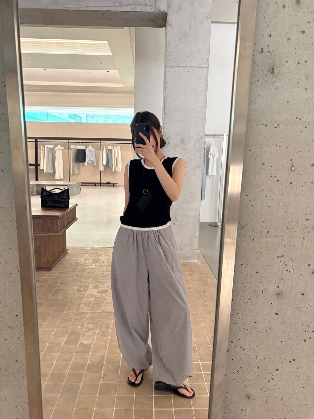 // 假兩件設計感彈性背心