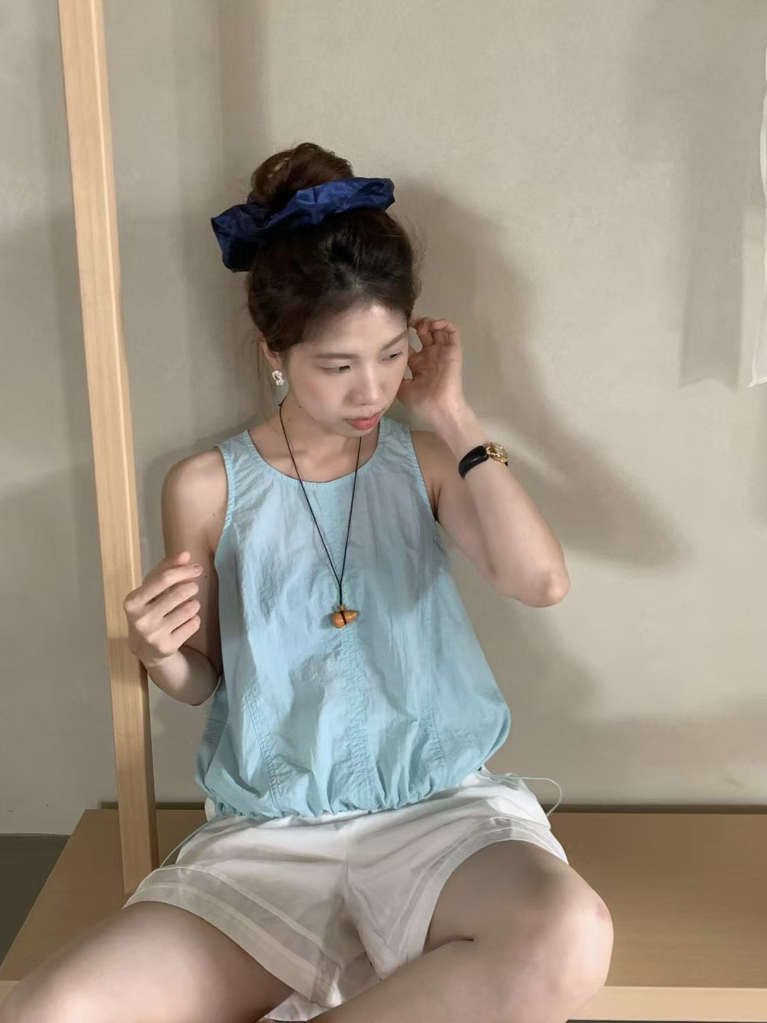 // 夏天超涼快質料後拉鍊束腳背心