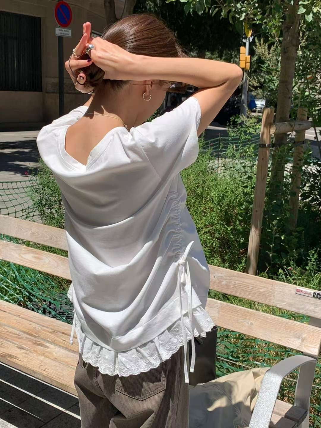 // 疊穿必入側抽繩拼接lace腳TEE