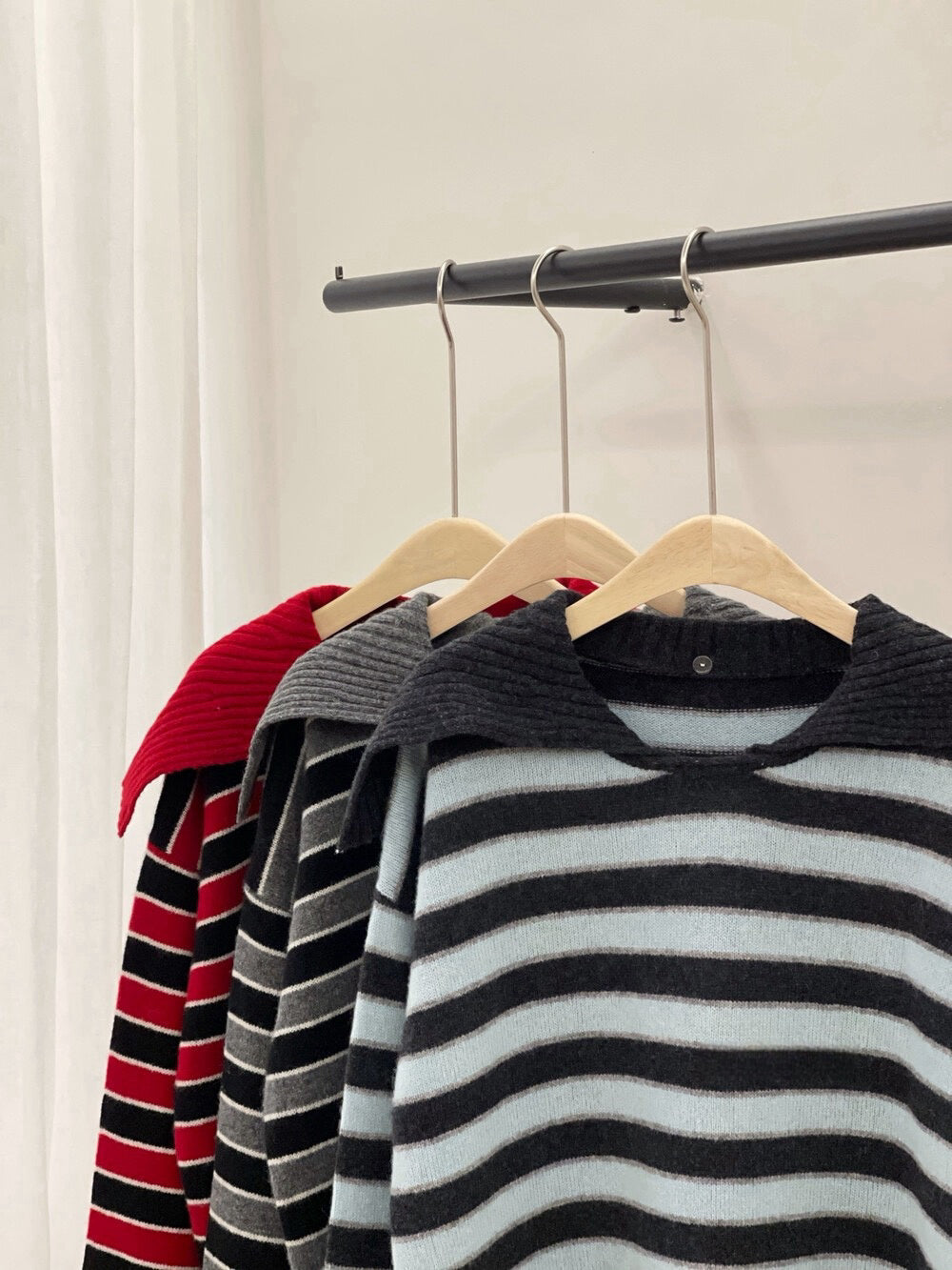 // 100%羊毛可拆領子柔軟間條NT