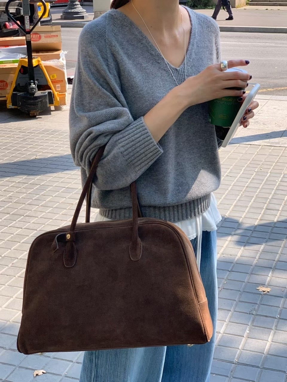 設計師款 // 基本款百搭V領超軟糯冷衫