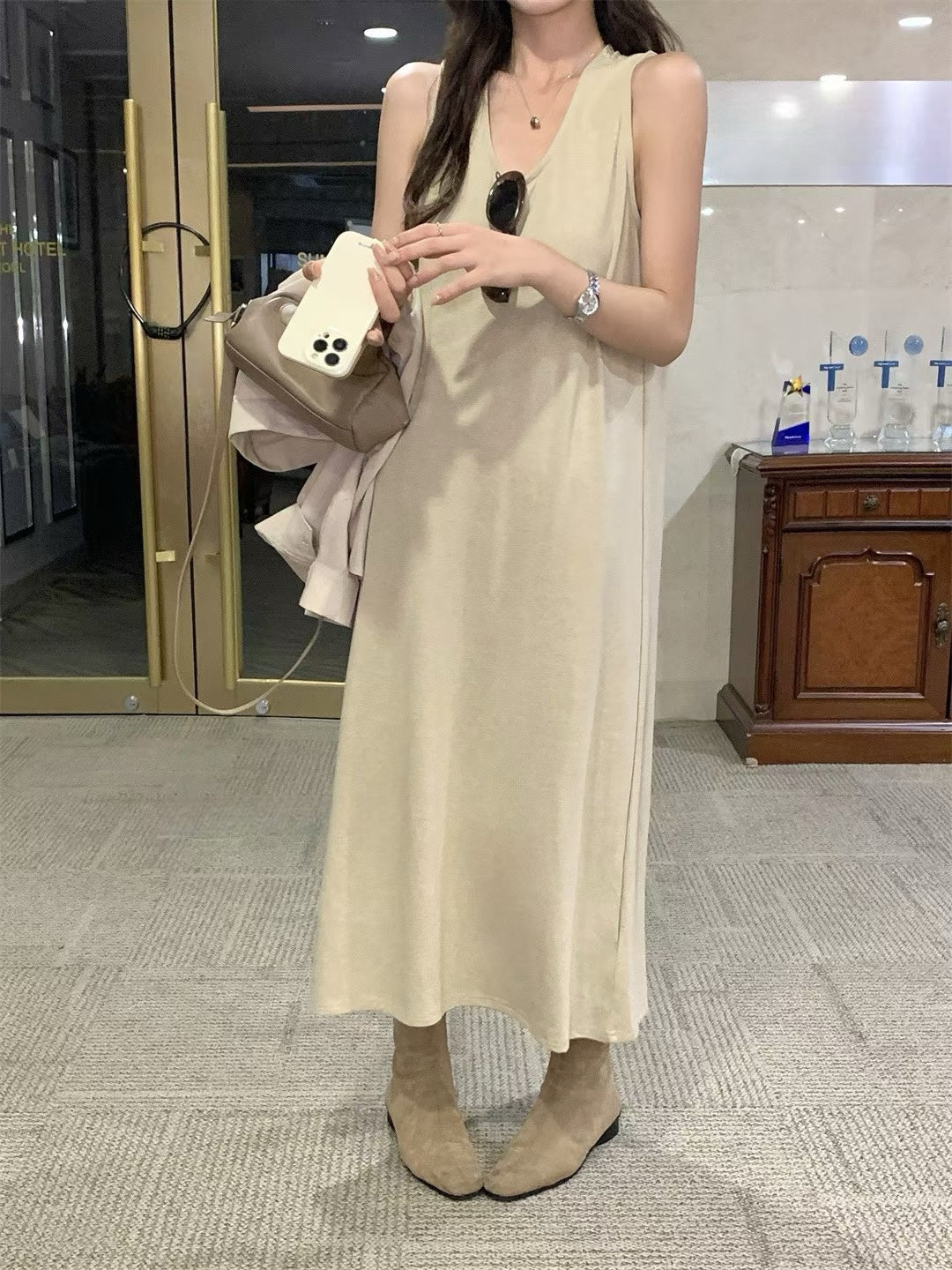 // 後開叉超彈性親膚背心OPS