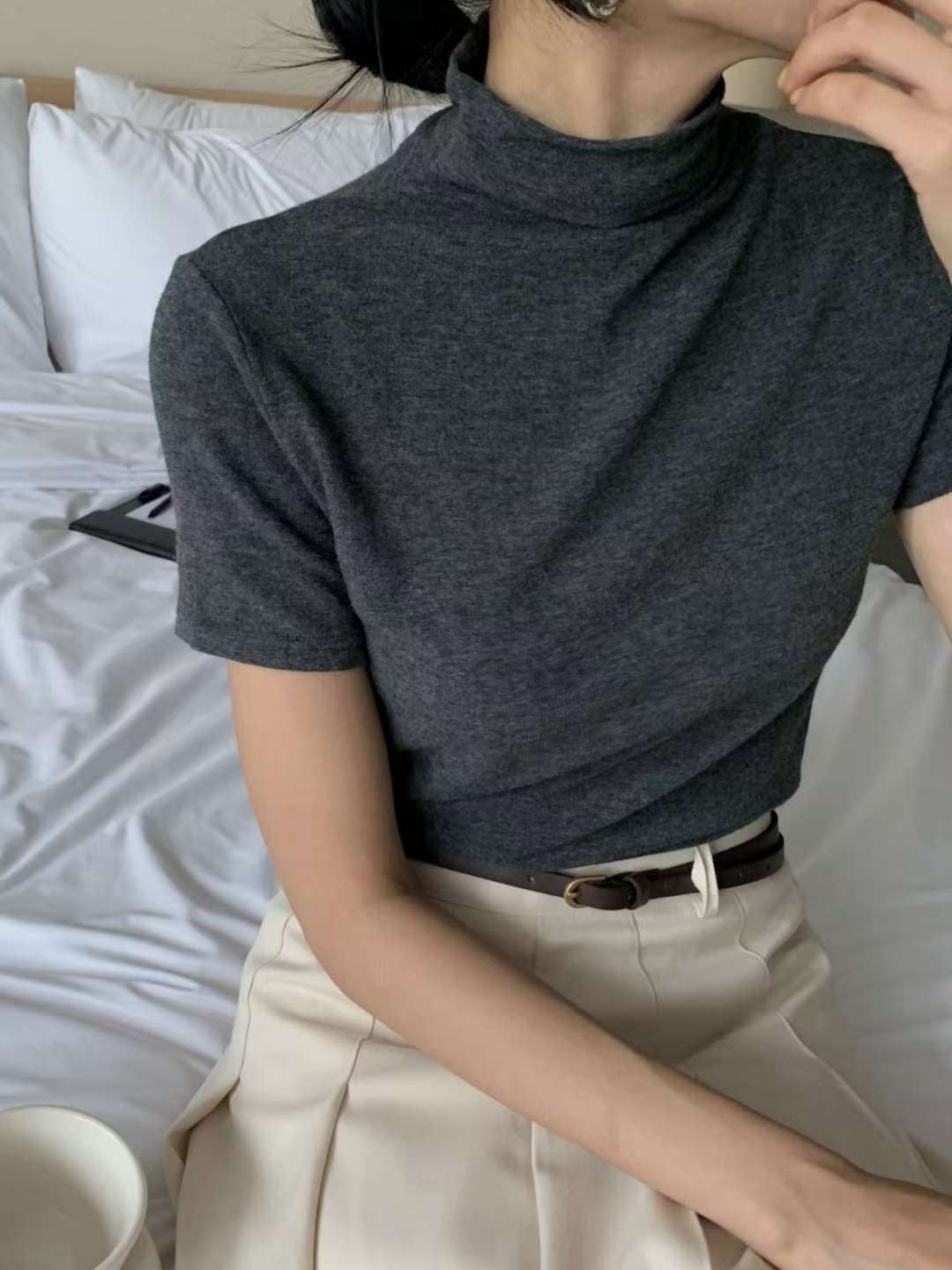 // 超舒服angora wool小半領短袖TEE