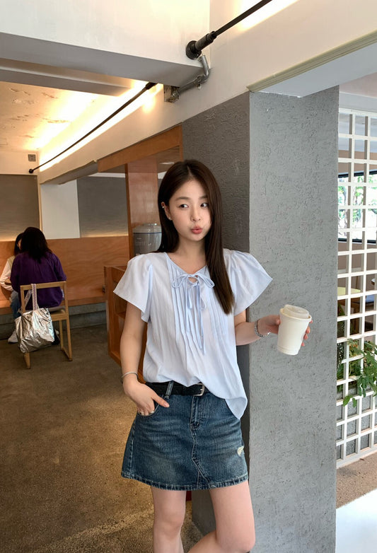 // 壓褶綁帶小飛袖BL