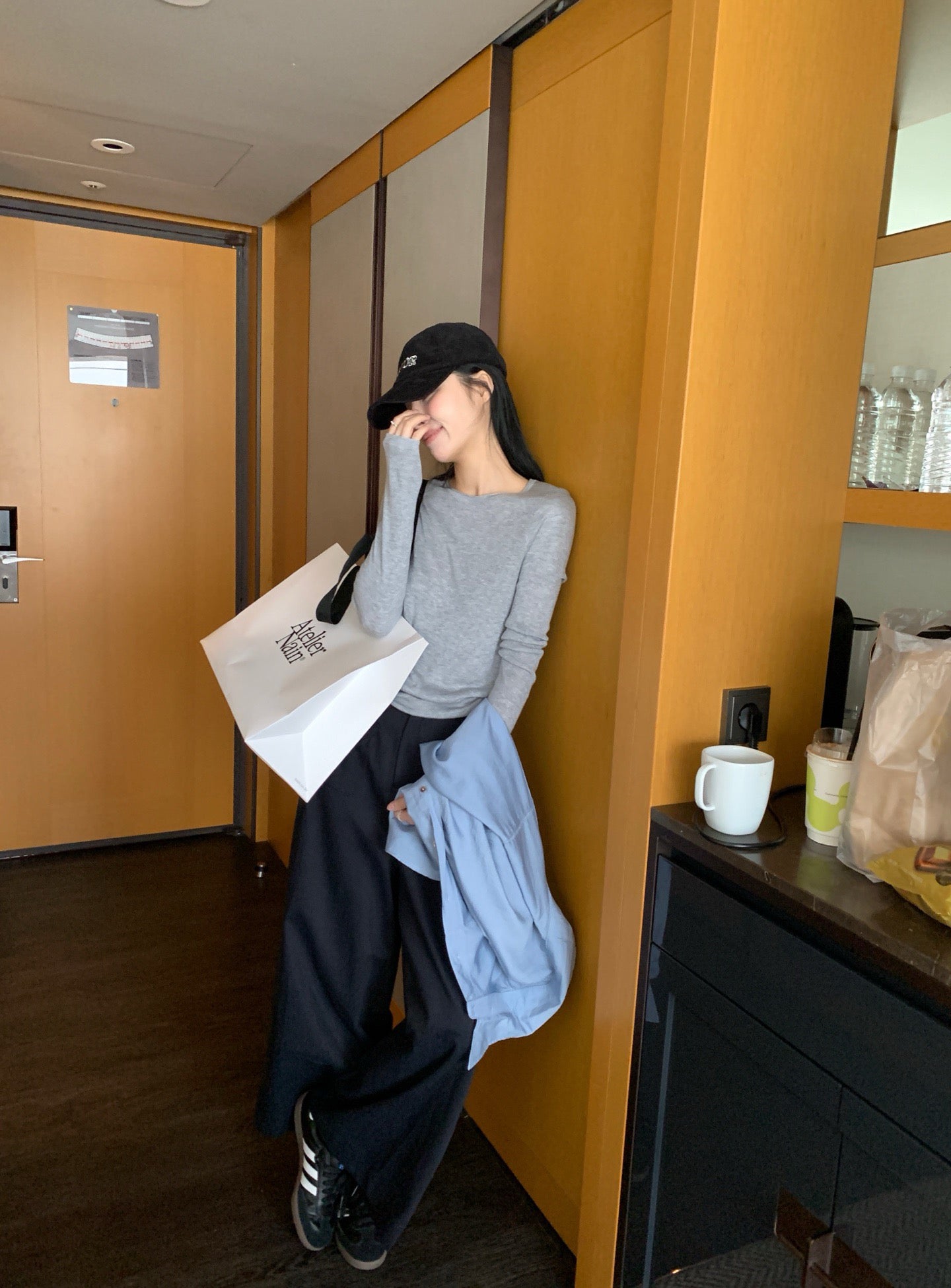 // 桑蠶絲+絲光羊毛親膚顯瘦薄針織