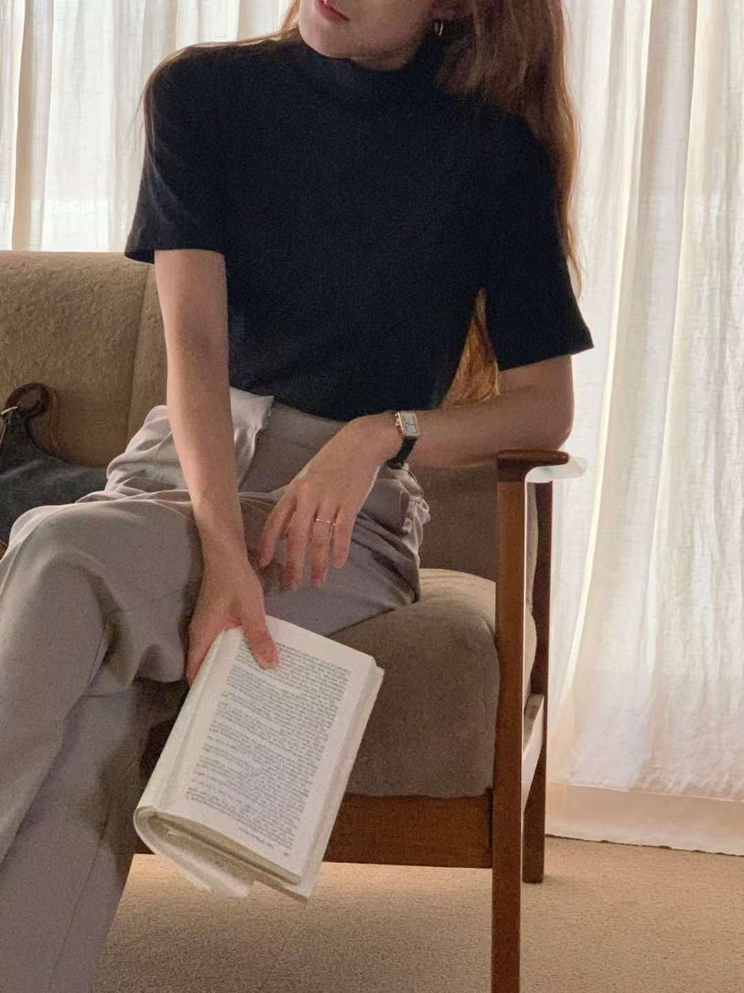 // 超舒服angora wool小半領短袖TEE