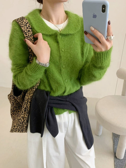 // 自帶柔光感40%兔絨圓翻領包扣NT