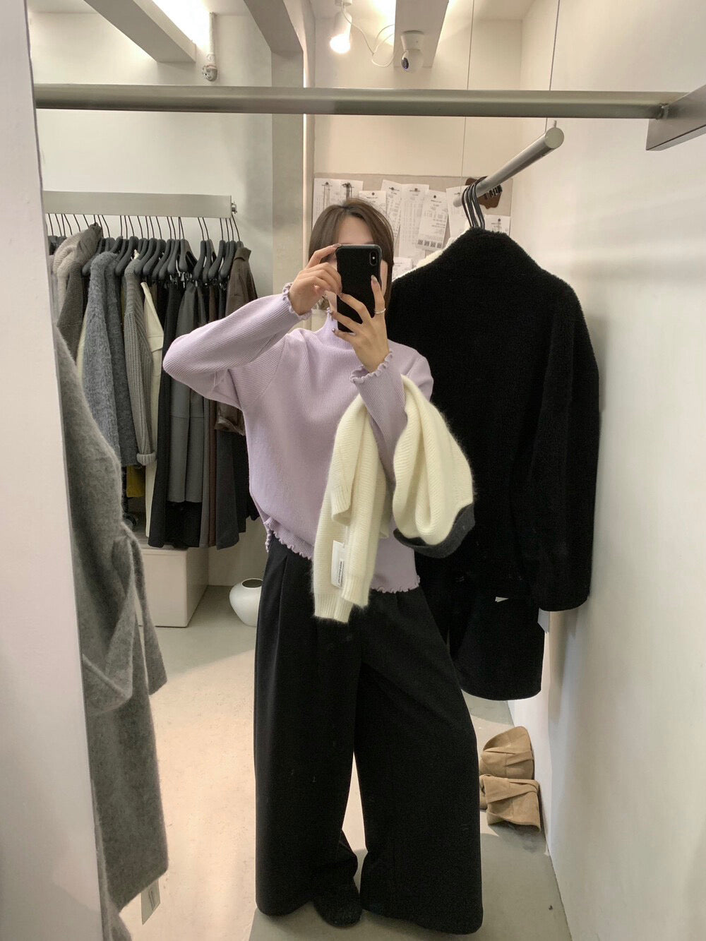 // 壓褶顯瘦加絨闊腳西褲