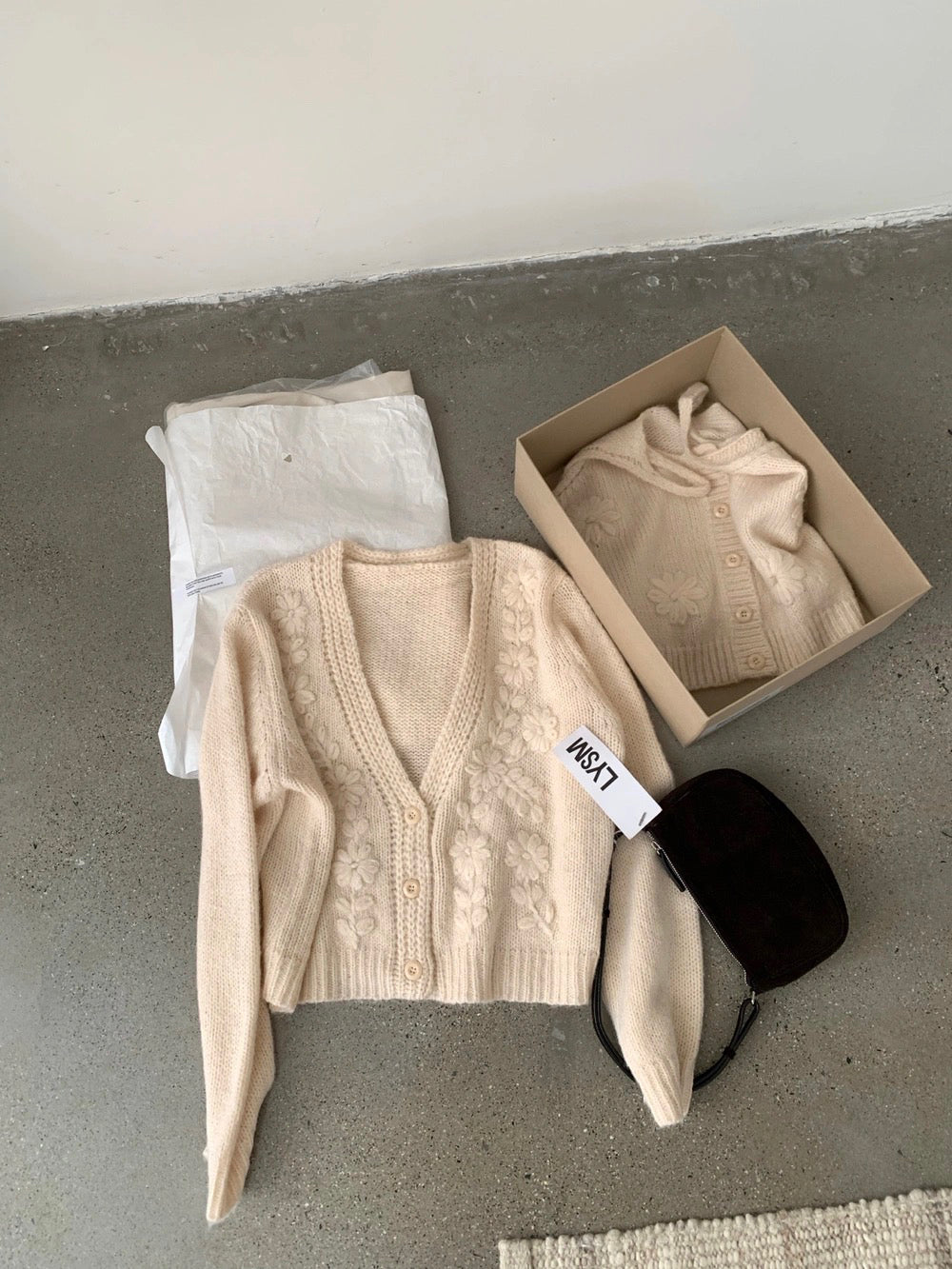 T12 / 重工立體鈎花針織小吊帶+外套套裝(20%WOOL)