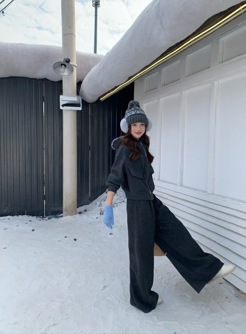 // 連毛毛帽加絨拉鍊外套+橡筋褲套裝