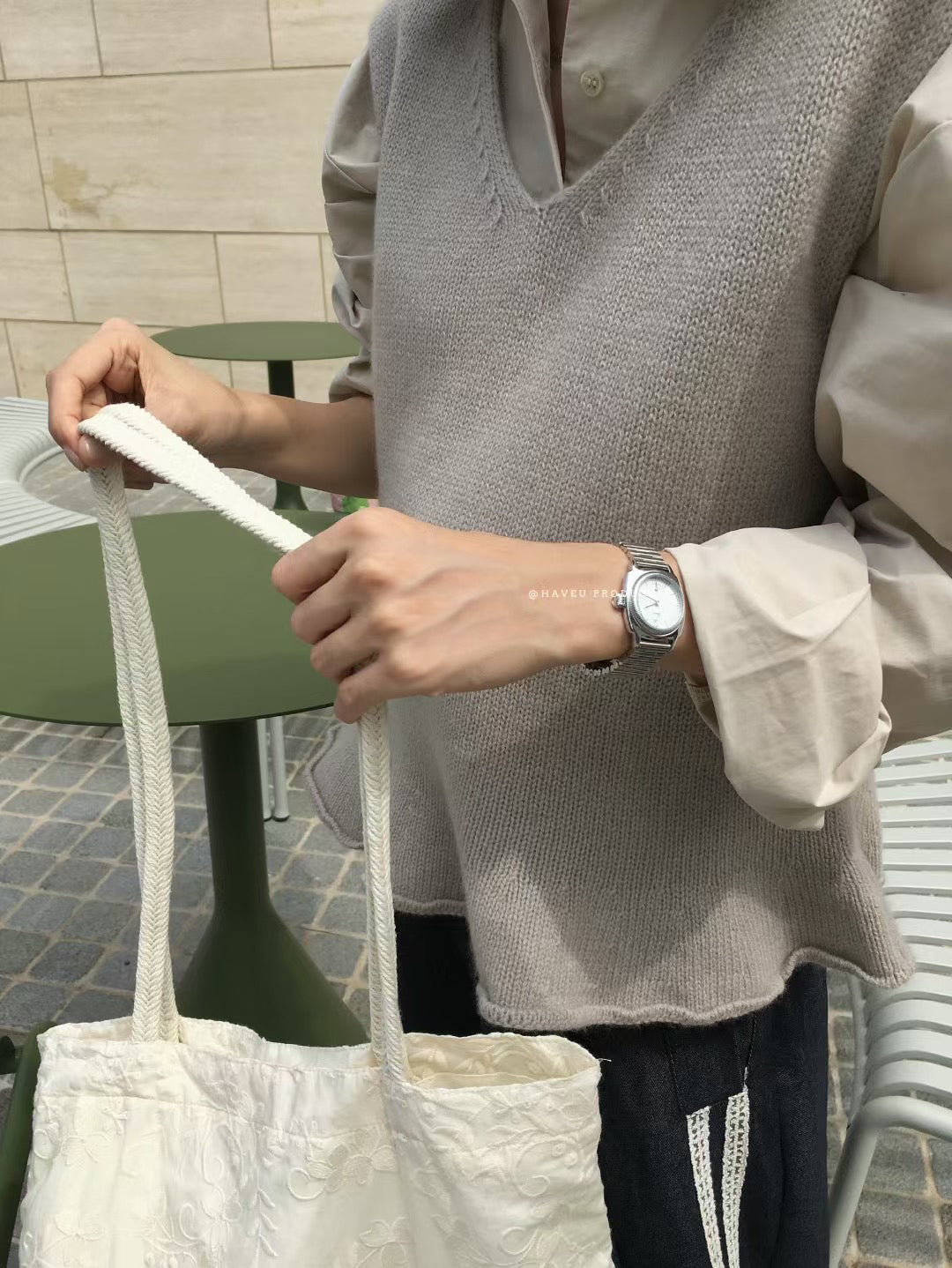 // 超美荷葉花邊腳針織背心