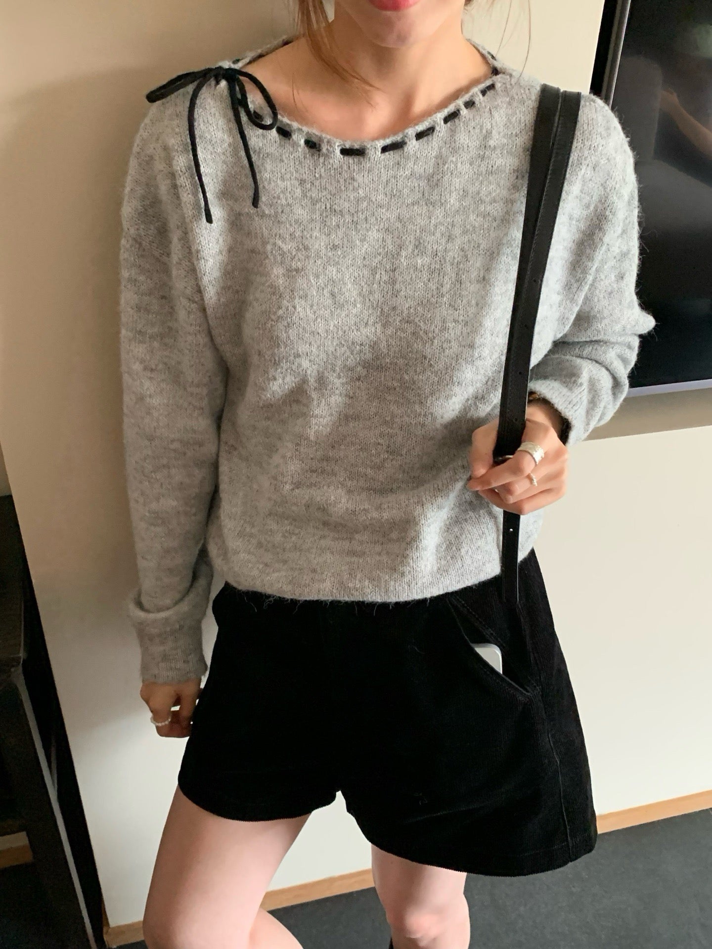 // 精緻撞色穿繩蝴蝶結毛絨感NT