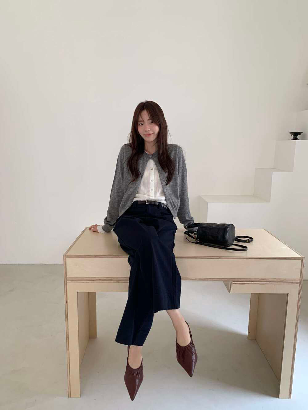 // 褲型超好簡約花邊直腳九分褲