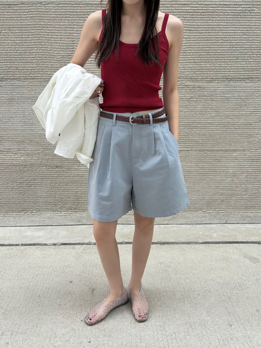 // 壓褶廓型遮肉五分短褲(連編織腰帶)