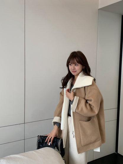 // 造型感針織翻領拼接假兩件手工羊毛外套(毛呢部份100%wool)