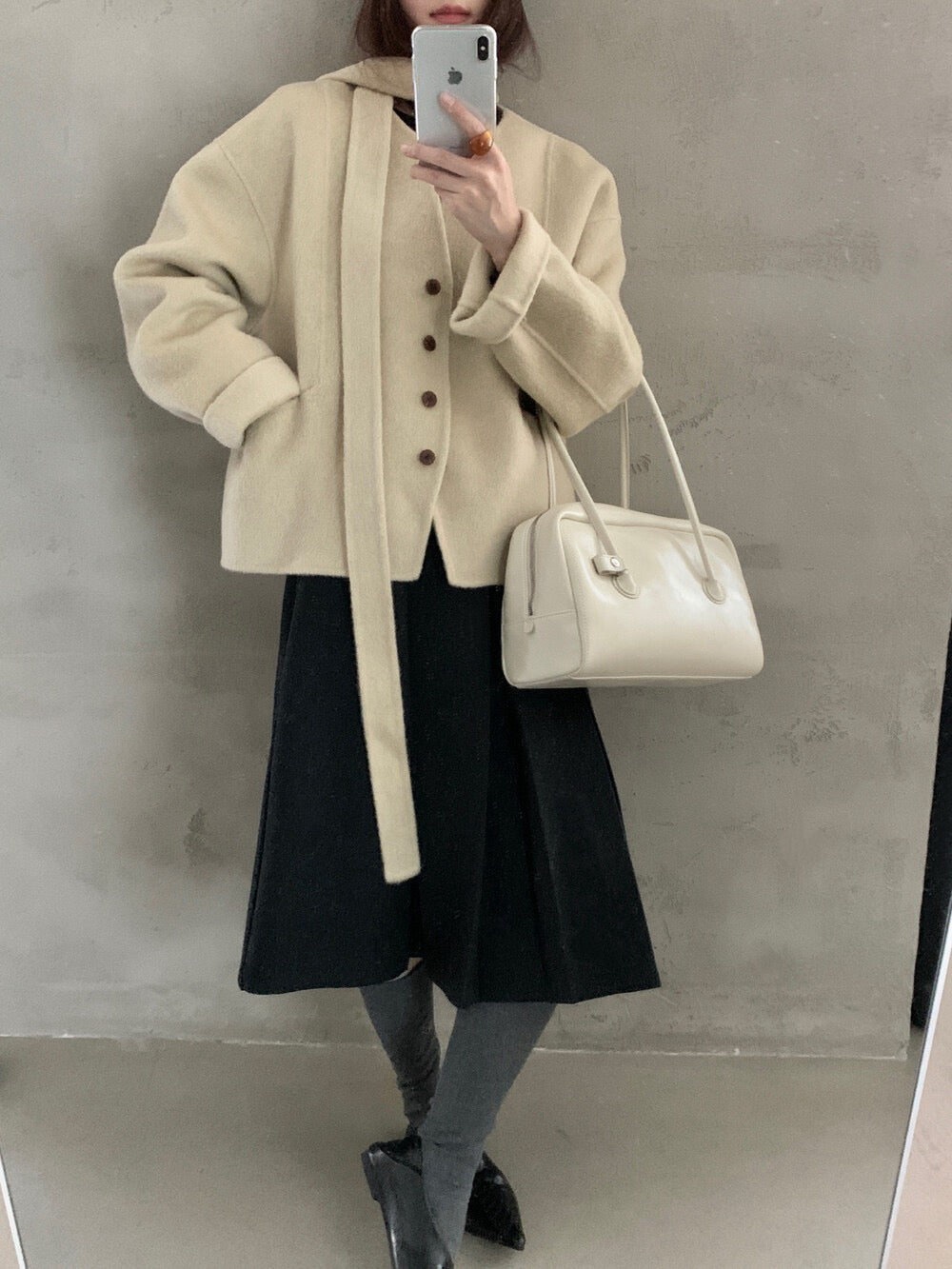 // 100%雙面羊毛handmade小V領連領帶外套