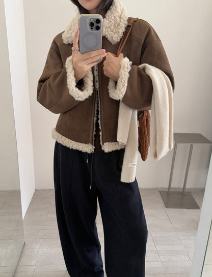 // 帥氣皮毛一體卷毛翻領外套