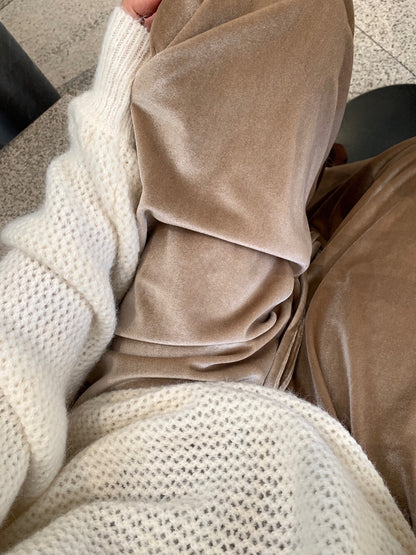 // 氣質絲絨休閒全長褲