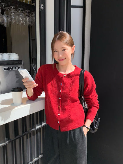 // 彩色鈕扣鏤空軟糯CD