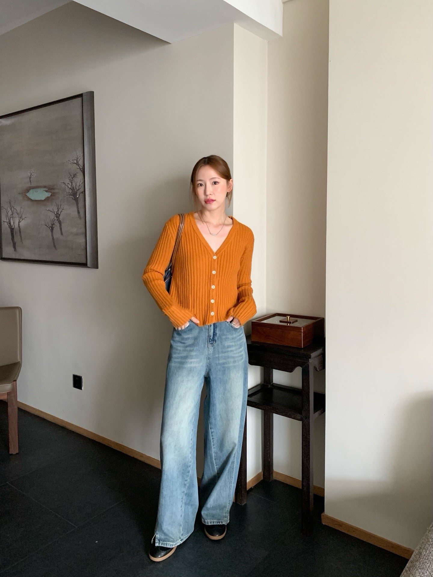 // 復古色調背後手織標直坑紋CD