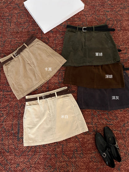 S10 / 復古氛圍燈芯絨連腰帶短裙(內連打底褲)