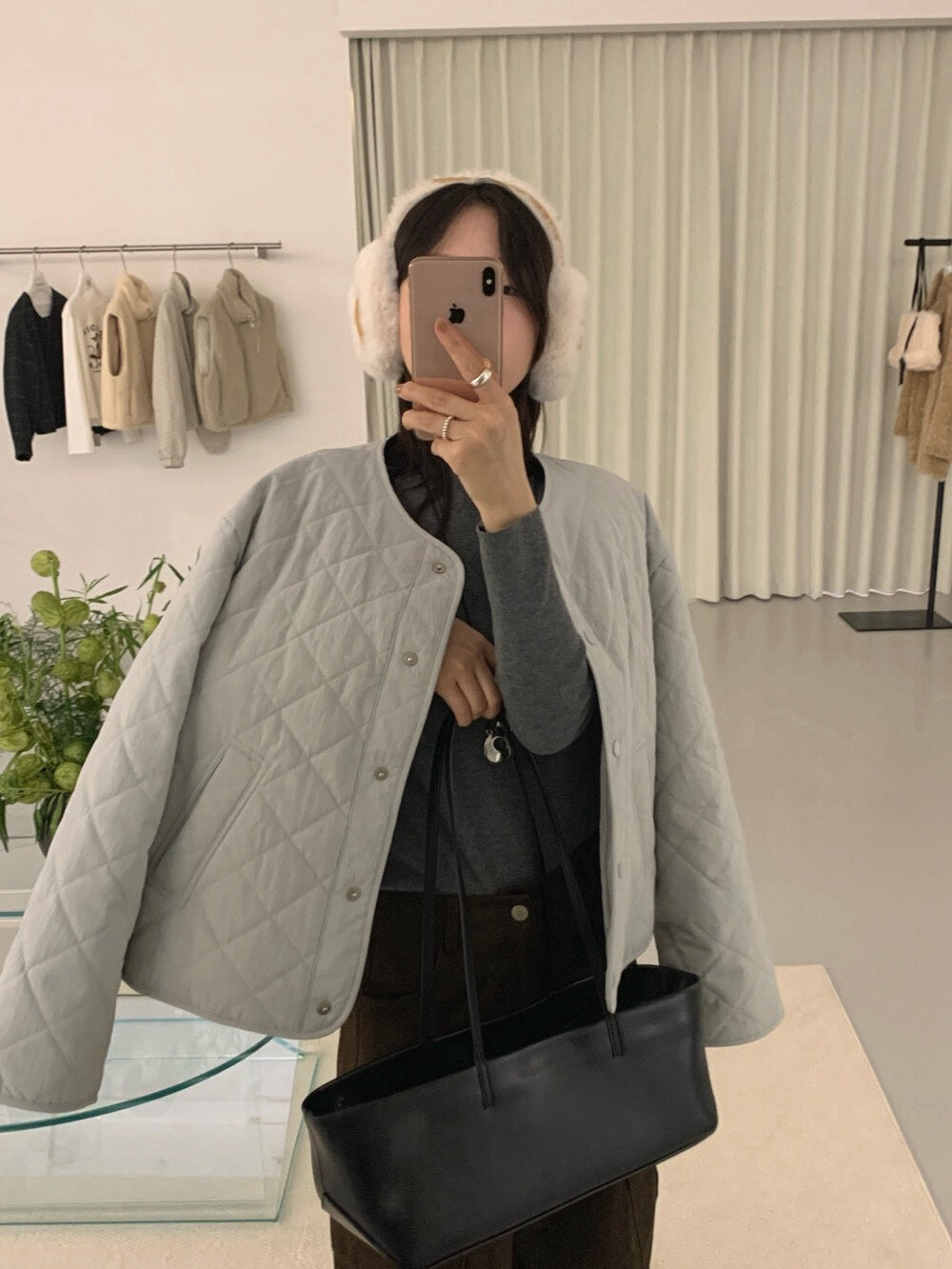 // 簡約菱格薄夾棉圓領外套