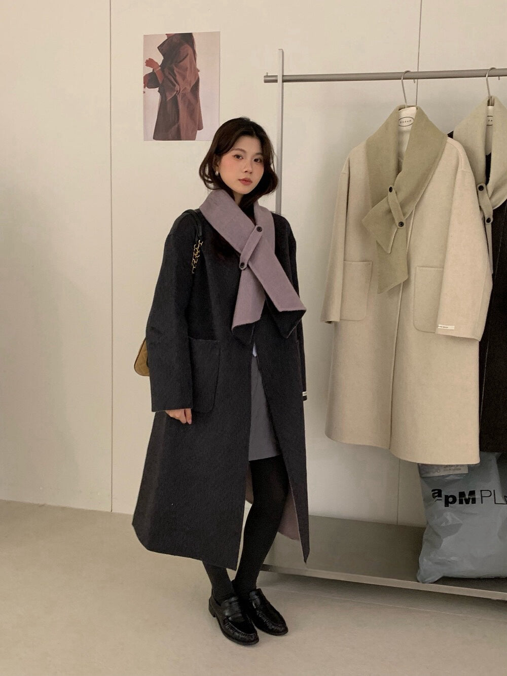 // 撞色內裡斜襟連頸巾100%羊毛雙面手工外套