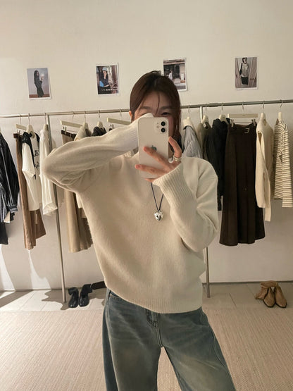 // 軟糯感糖果色系圓領毛衣
