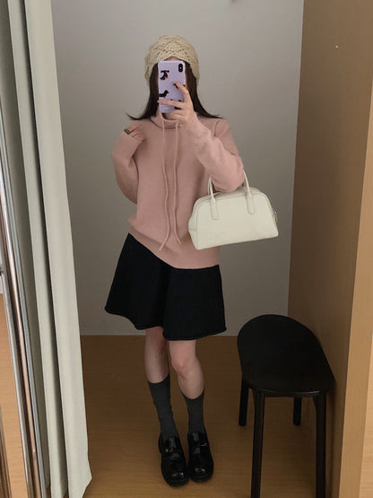 // 半高領綁帶連糯NT