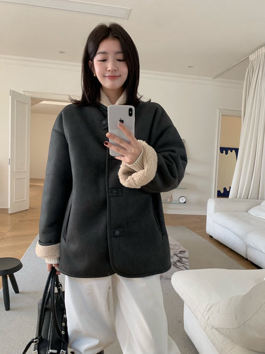 // 特別翻領設計皮毛一體中長外套