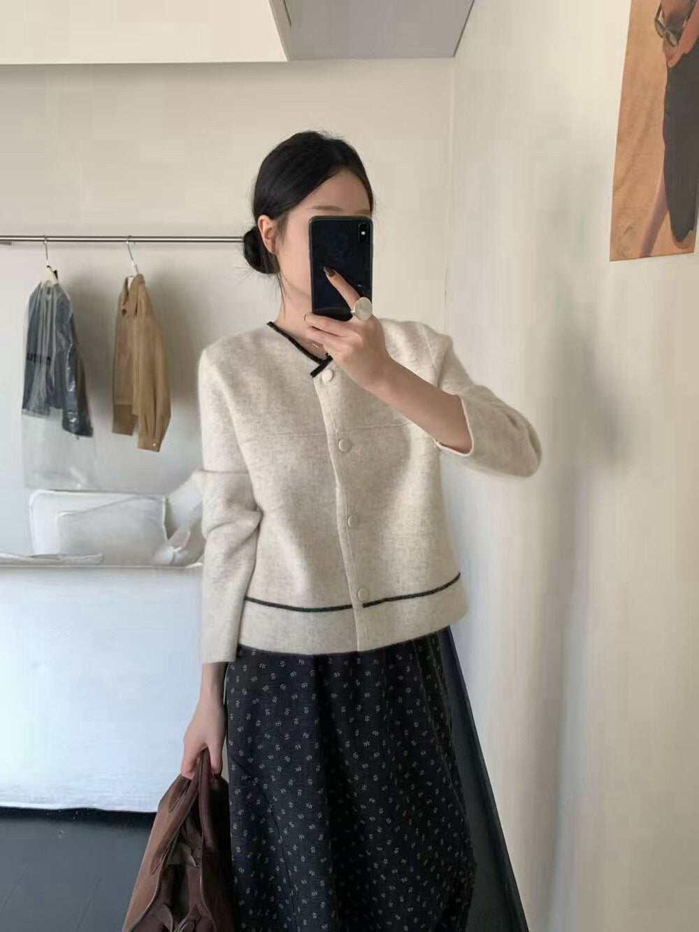 // 10%綿羊毛極簡撞色線條包邊密針織CD