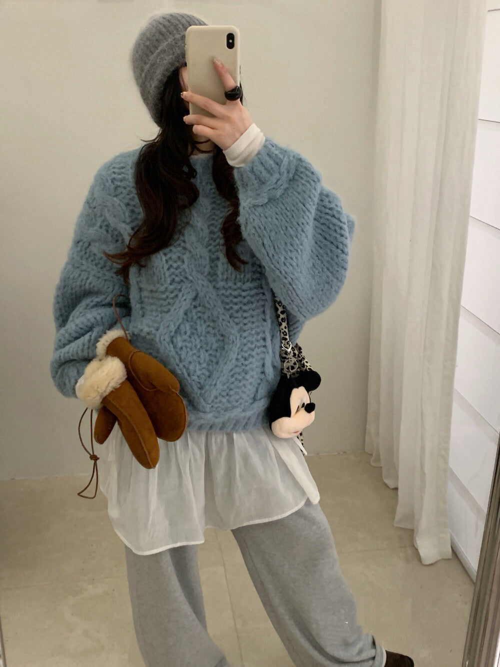 // 20%wool粗棒針麻花慵懶毛衣