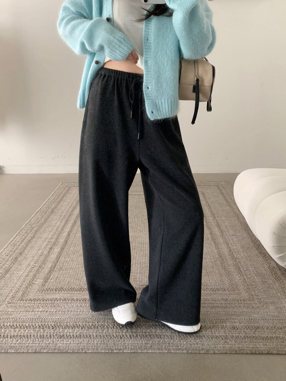 // 超軟糯質感必入休閒褲