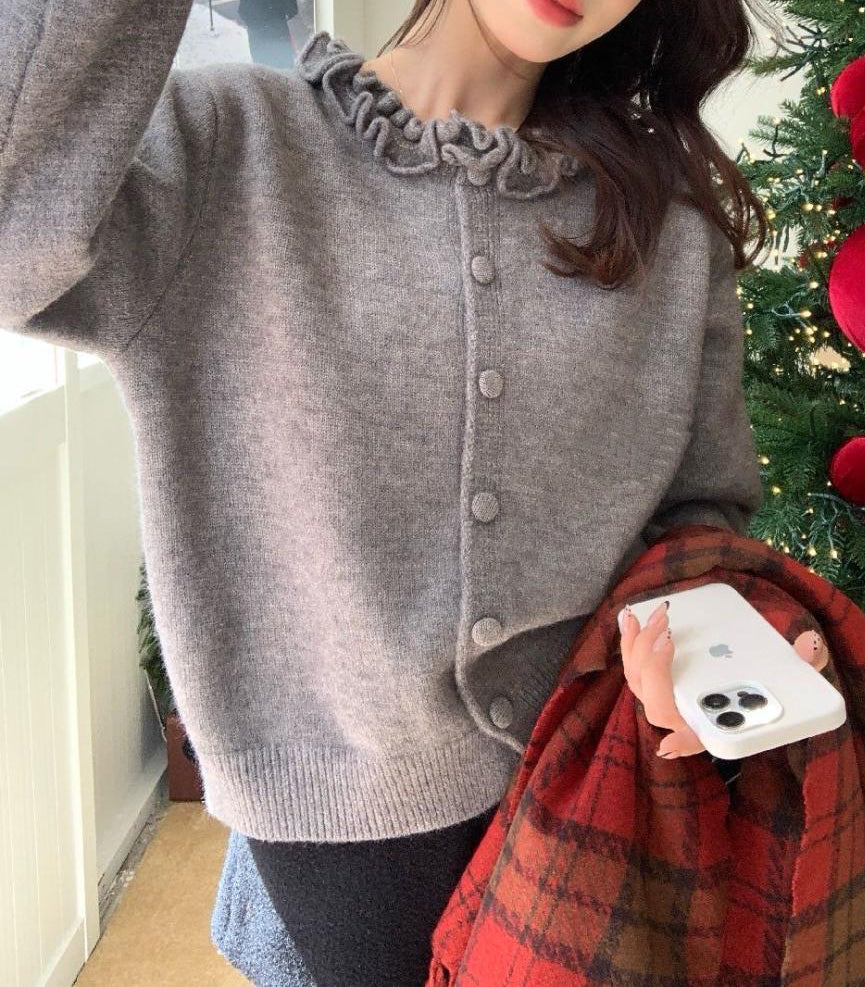 // 設計感花邊領口CD