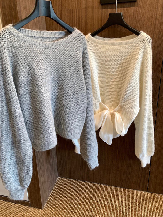 // 設計感後綁帶蝙蝠袖毛衣