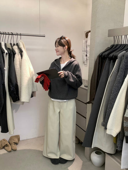 // 經典半拉鍊連帽混羊毛毛衣