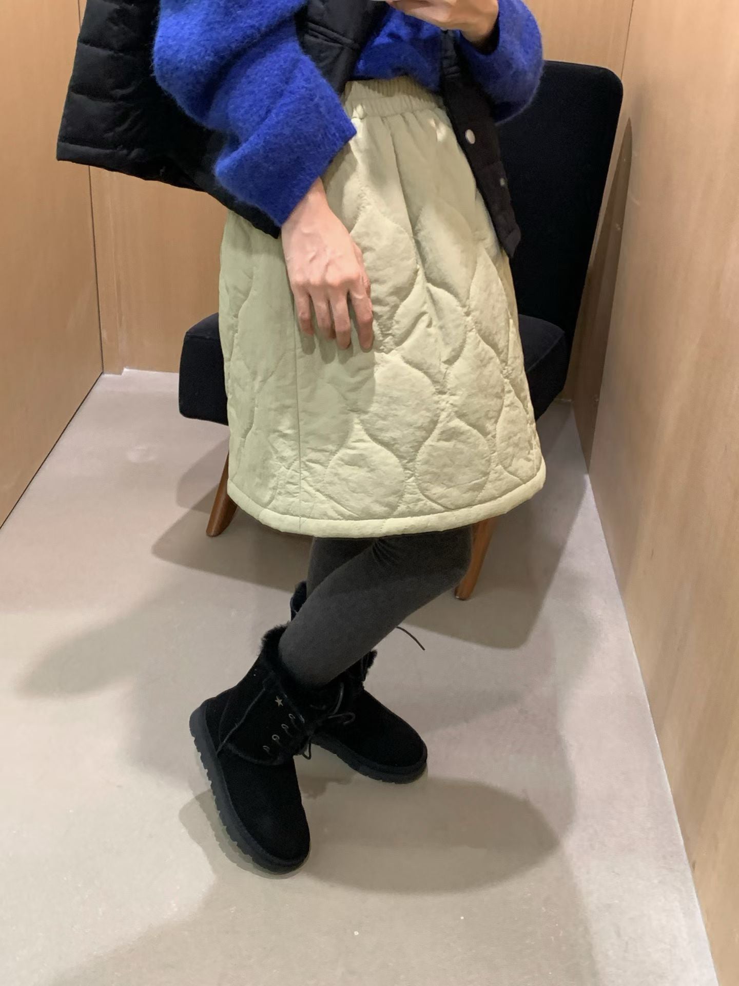 // 大熱菱格夾棉A字短裙