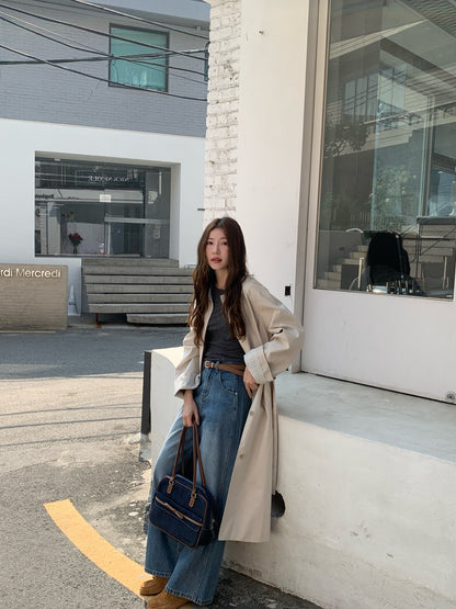 // 背後鈕扣設計翻領長款trench coat