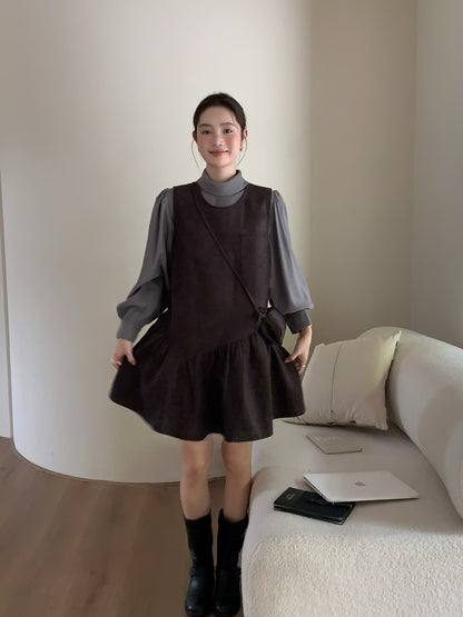 // 壓褶翻領silky BL+麂皮絨荷葉腳背心OPS套裝(連袋仔)