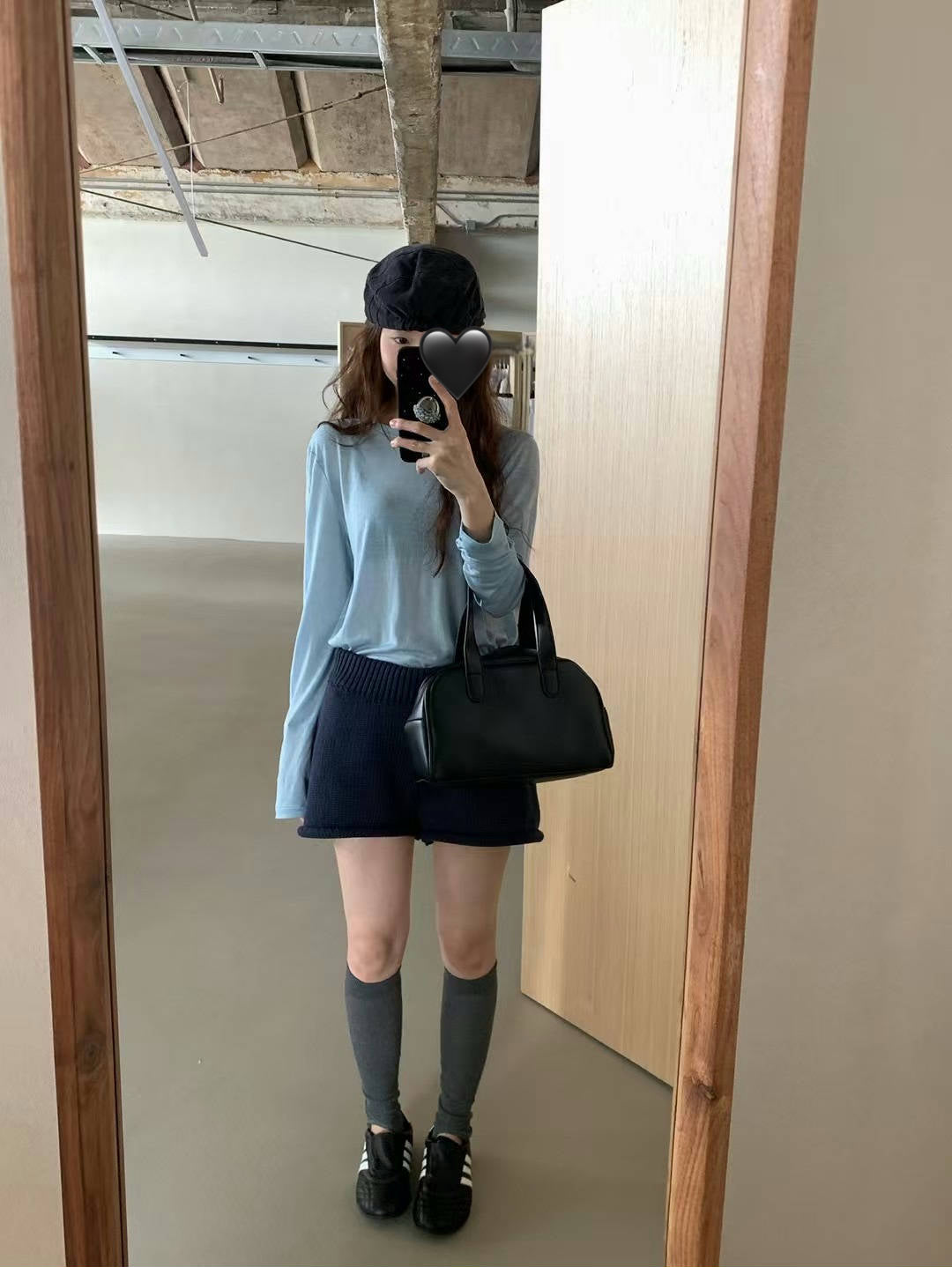// 卷卷邊針織短褲仔