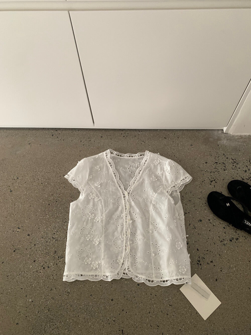 // 絕美重工鈎花小飛袖BL