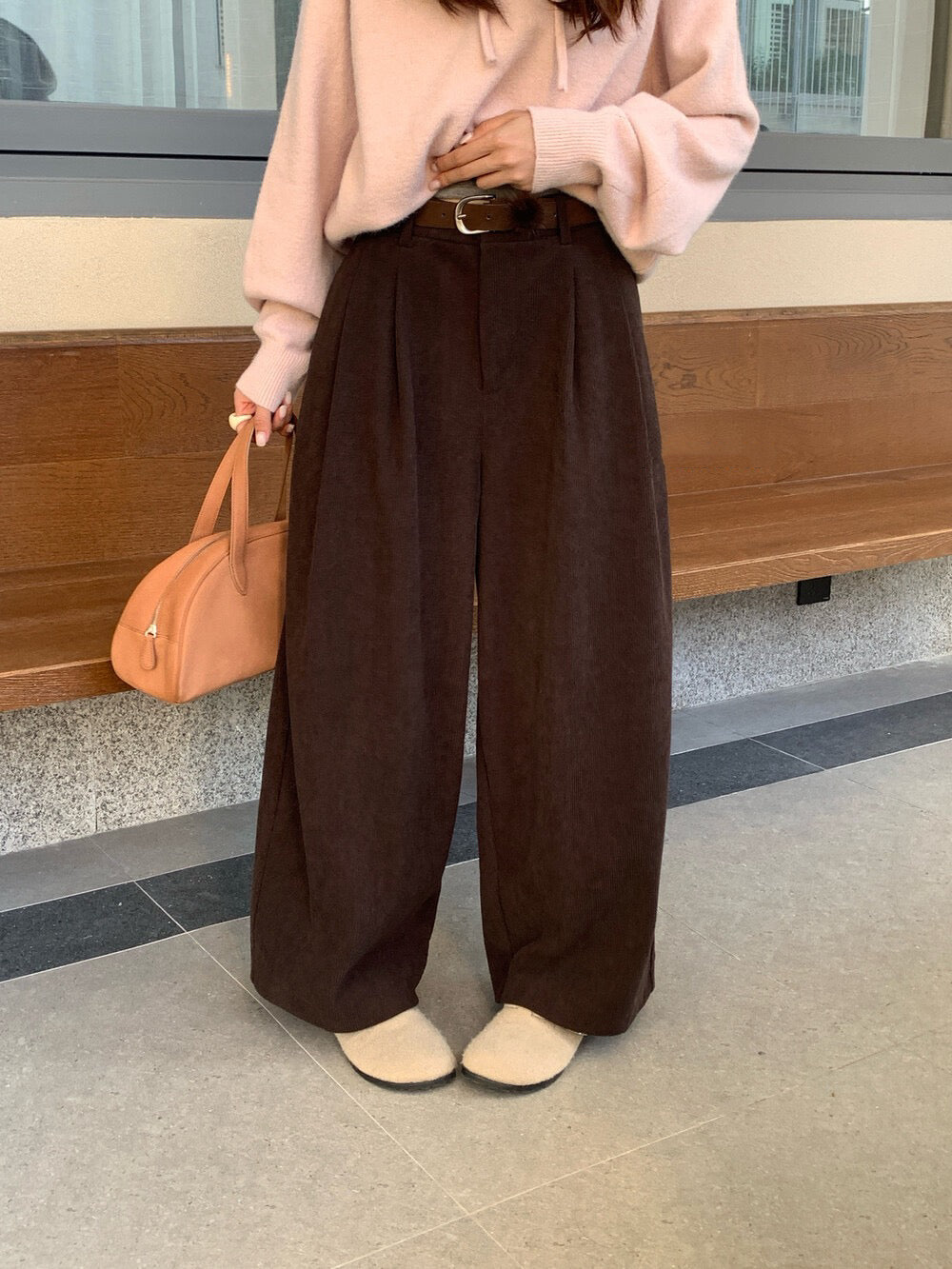 // 梨型身材必入壓褶加絨燈芯絨褲(連腰帶)