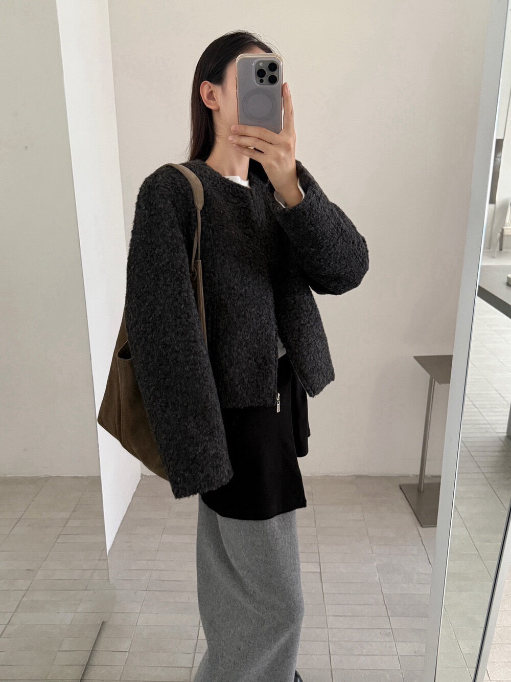 // 圓領圈圈絨簡約拉鏈外套